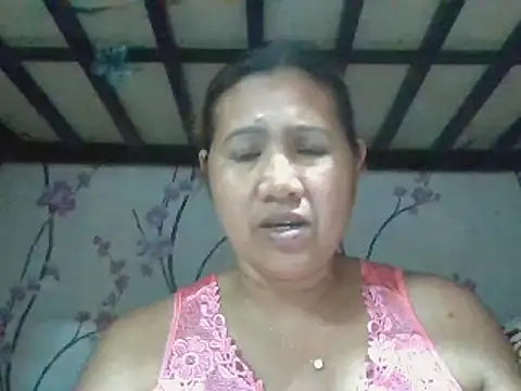 Snapshot of sweet_smile4u chatting on January 2025 08:52:01 AM sweet smile4u online show from January 2025 08:52:01 AM