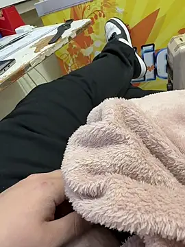 buri232 online show from March 2025 05:24:02 PM