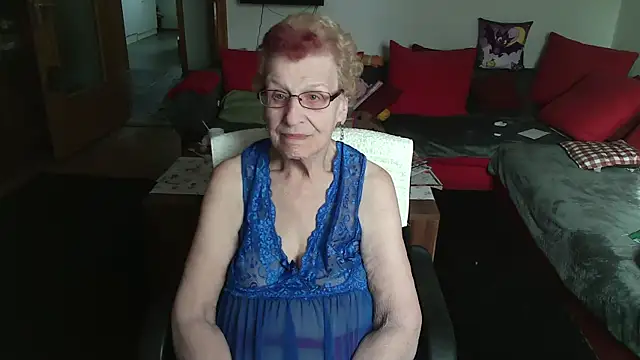 HeisseomaOriginal online show from April 2026 07:13:02 AM