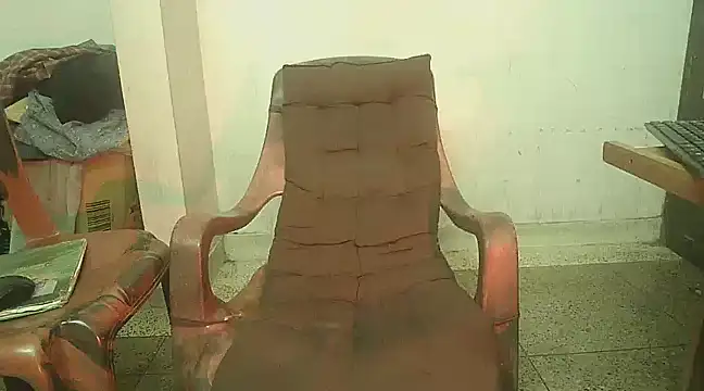 Snapshot of Akhilamolu_the_transsissy chatting on December 2024 08:47:01 PM Akhilamolu the transsissy online show from December 2024 08:47:01 PM