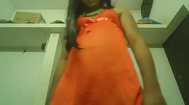 Snapshot of Akhilamolu_the_transsissy chatting on December 2024 05:50:02 PM Akhilamolu the transsissy online show from December 2024 05:50:02 PM