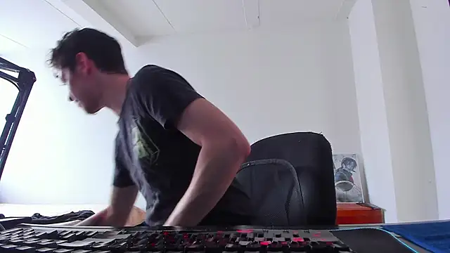 Headhunterdz online show from March 2026 09:39:02 PM