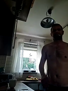 Snapshot of Mjn34 chatting on February 2025 07:31:02 AM Mjn34 online show from February 2025 07:31:02 AM