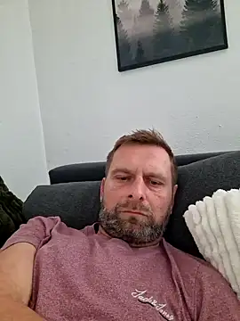 Snapshot of Mjn34 chatting on October 2025 03:13:01 PM Mjn34 online show from October 2025 03:13:01 PM