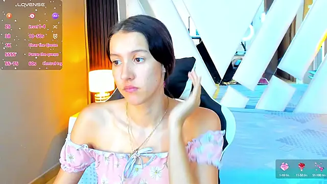 Linda4Petite online show from October 2025 06:38:02 PM