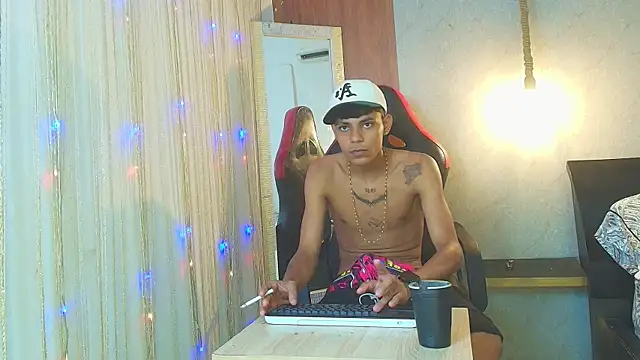 giannis jr online show from June 2026 08:52:02 PM
