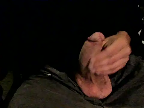 Snapshot of 20cmydick chatting on January 2025 08:54:01 PM 20cmydick online show from January 2025 08:54:01 PM