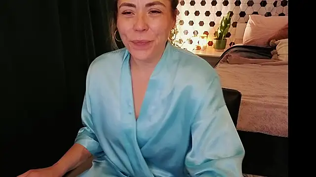 Ellie-L-Elizabeth online show from July 2026 04:04:02 AM
