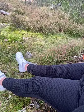 Snapshot of Andreashow chatting on September 2025 03:27:02 PM Andreashow online show from September 2025 03:27:02 PM