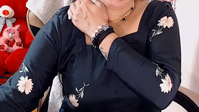 Snapshot of Naughty_Kashish chatting on June 2026 06:51:01 AM Naughty Kashish online show from June 2026 06:51:01 AM