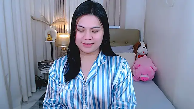 Mimi Cums online show from November 2025 03:24:02 PM