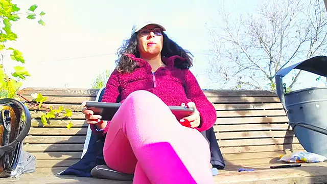 SquirtyMellissaLabia online show from November 2025 06:48:01 AM