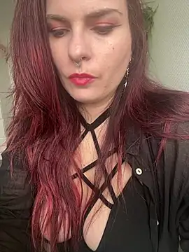 LunaMoongirl online show from February 2025 02:53:01 PM