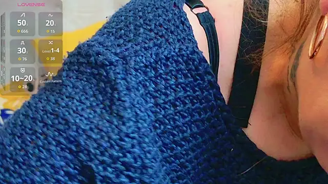 KarinaNoir online show from December 2025 05:13:01 AM