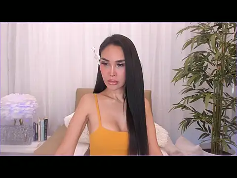 Holy Bliss online show from October 2025 04:52:02 PM