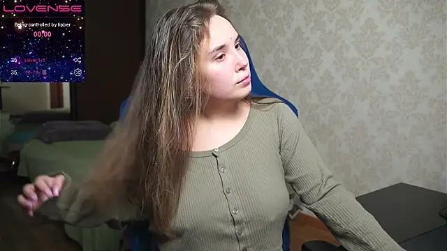 Sandra SW  online show from March 2025 05:13:02 PM