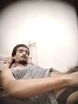 Rajat14111996 online show from March 2025 03:51:02 AM