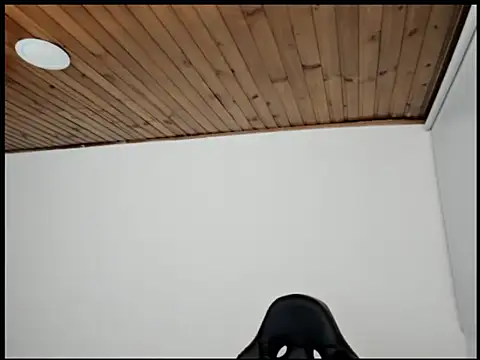 kayortiiz online show from February 2025 12:37:01 AM