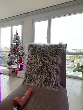 Snapshot of Tiny_lilith chatting on December 2024 09:39:01 PM Tiny lilith online show from December 2024 09:39:01 PM