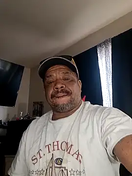 Snapshot of yellowwetfox chatting on March 2025 04:38:02 PM yellowwetfox online show from March 2025 04:38:02 PM