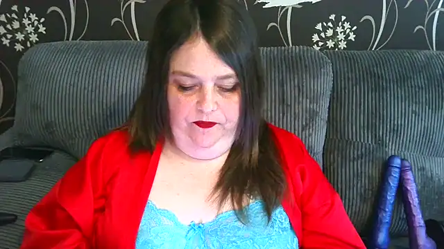 HouseWifeWhore Milf online show from March 2026 03:12:01 PM