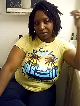 markquanna online show from July 2026 03:32:01 AM