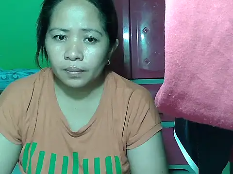 Snapshot of sweetlady_pinay chatting on September 2025 12:57:02 AM sweetlady pinay online show from September 2025 12:57:02 AM