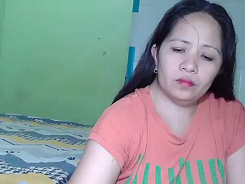 Snapshot of sweetlady_pinay chatting on October 2025 05:06:01 AM sweetlady pinay online show from October 2025 05:06:01 AM