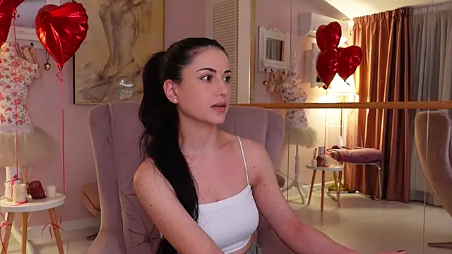 Snapshot of OliviaSirena chatting on February 2026 10:31:01 PM OliviaSirena online show from February 2026 10:31:01 PM