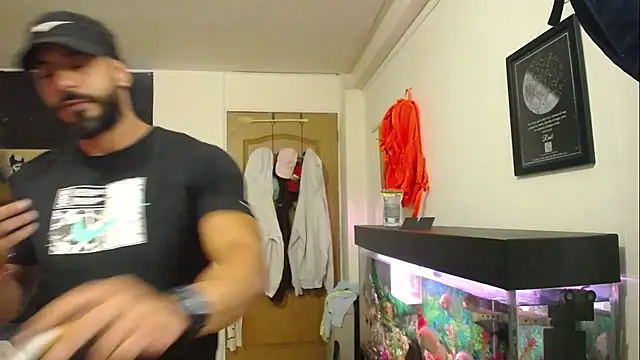 romeolovedark online show from February 2025 11:59:02 PM