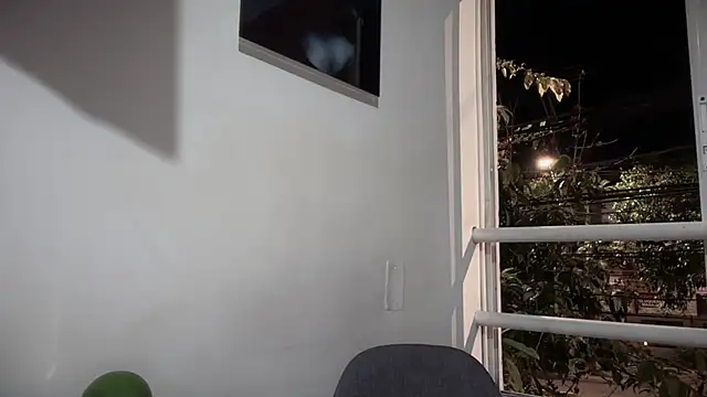 romeolovedark online show from November 2025 03:50:01 AM