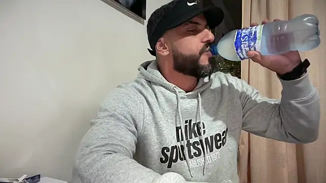 romeolovedark online show from February 2026 04:31:01 AM