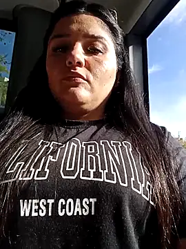 Snapshot of laura_dirtyhot chatting on March 2026 03:37:02 PM laura dirtyhot online show from March 2026 03:37:02 PM