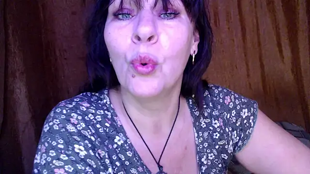 Snapshot of karina_ren_ chatting on February 2025 02:47:02 PM karina ren online show from February 2025 02:47:02 PM