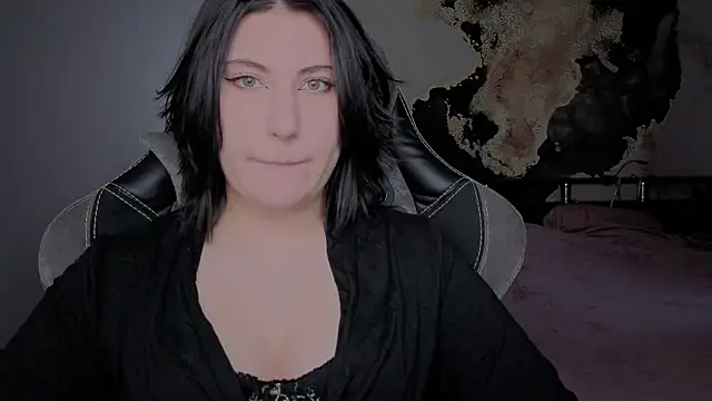 Snapshot of dj_eban_ chatting on May 2026 01:54:02 AM dj eban online show from May 2026 01:54:02 AM