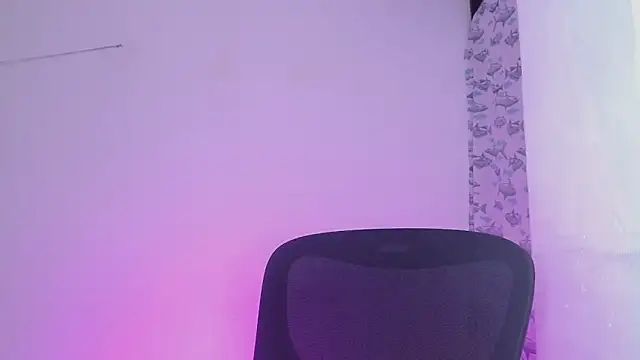 Snapshot of littlextreme chatting on February 2025 02:39:02 AM littlextreme online show from February 2025 02:39:02 AM