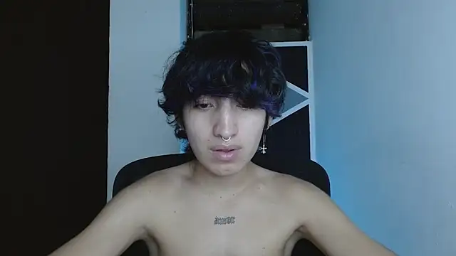 littlextreme online show from February 2026 01:01:02 AM