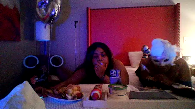 Silhouette J online show from March 2026 03:00:01 AM