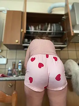 Snapshot of DaisyVibesss chatting on February 2025 09:00:02 AM DaisyVibesss online show from February 2025 09:00:02 AM