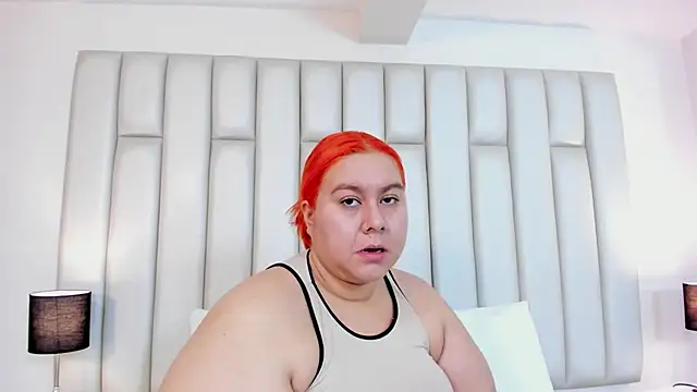 aandreaperez online show from February 2025 11:49:01 AM