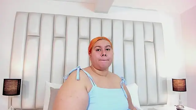 aandreaperez online show from February 2025 11:31:01 AM