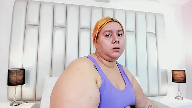 aandreaperez online show from March 2025 11:42:02 AM