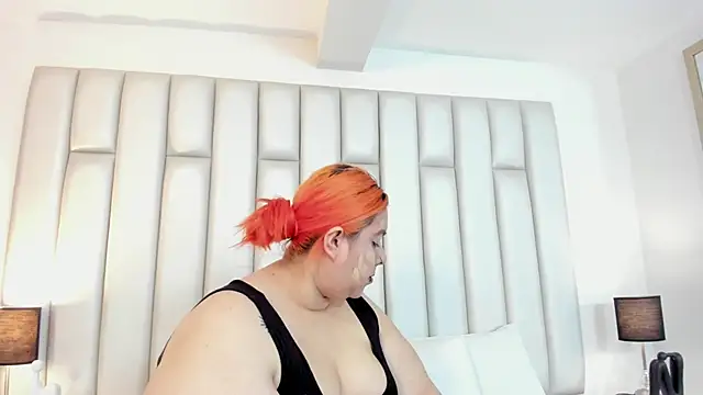 aandreaperez online show from October 2025 11:40:01 AM