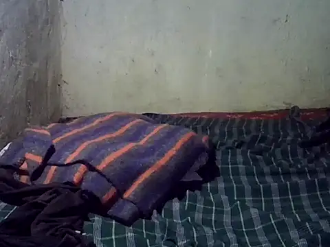 cute-shamza online show from September 2025 06:08:01 PM