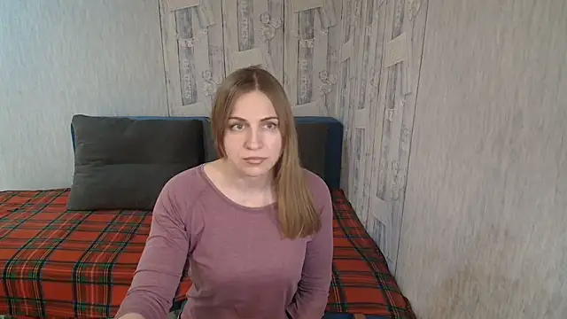 Pilly green  online show from February 2026 11:42:01 AM