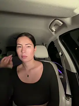 clairewntr online show from November 2025 07:52:02 PM