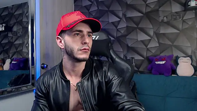 Latino stud4u online show from November 2025 11:15:01 PM