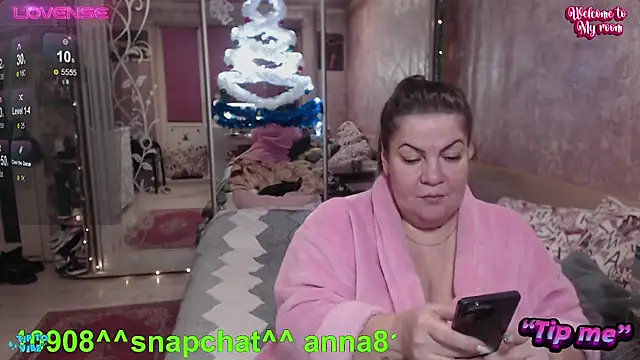 Snapshot of femme_fatale1 chatting on December 2024 02:19:02 PM femme fatale1 online show from December 2024 02:19:02 PM
