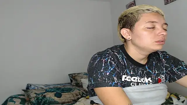 kathy luisa online show from February 2026 10:39:01 PM