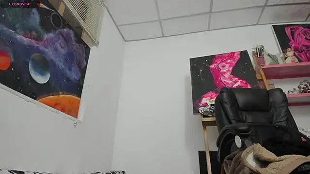 mariecam420 online show from April 2026 08:57:01 PM